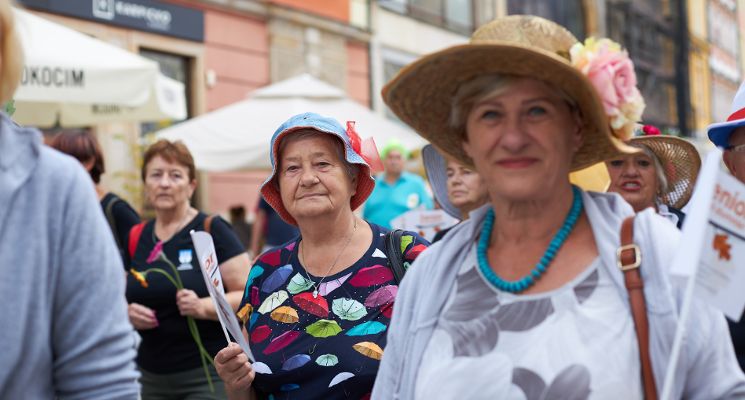 Plakat Dzień otwarty połączony z warsztatami kulinarnymi – Dzień Pieczonego Ziemniaka [Wrocławskie Dni Seniora 2025]