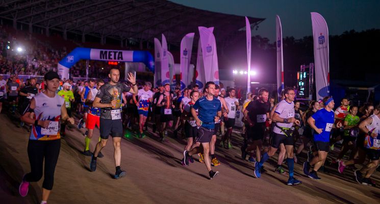 Plakat 11. PKO Nocny Wrocław Półmaraton