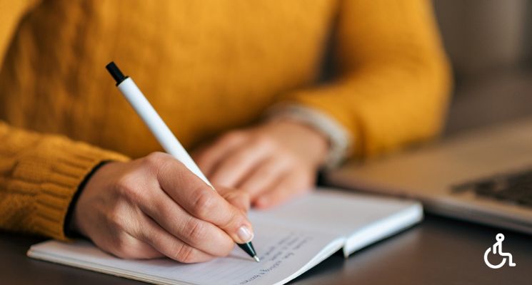 Plakat Mininotes na noworoczne wyzwania