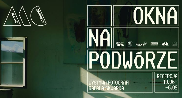 Plakat Okna na podwórze [WYSTAWA FOTOGRAFII]
