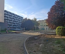 Zmiany na podwórku między ulicami Kościuszki, Pułaskiego, Komuny Paryskiej i Prądzyńskiego, których efektem będzie rewitalizacja.