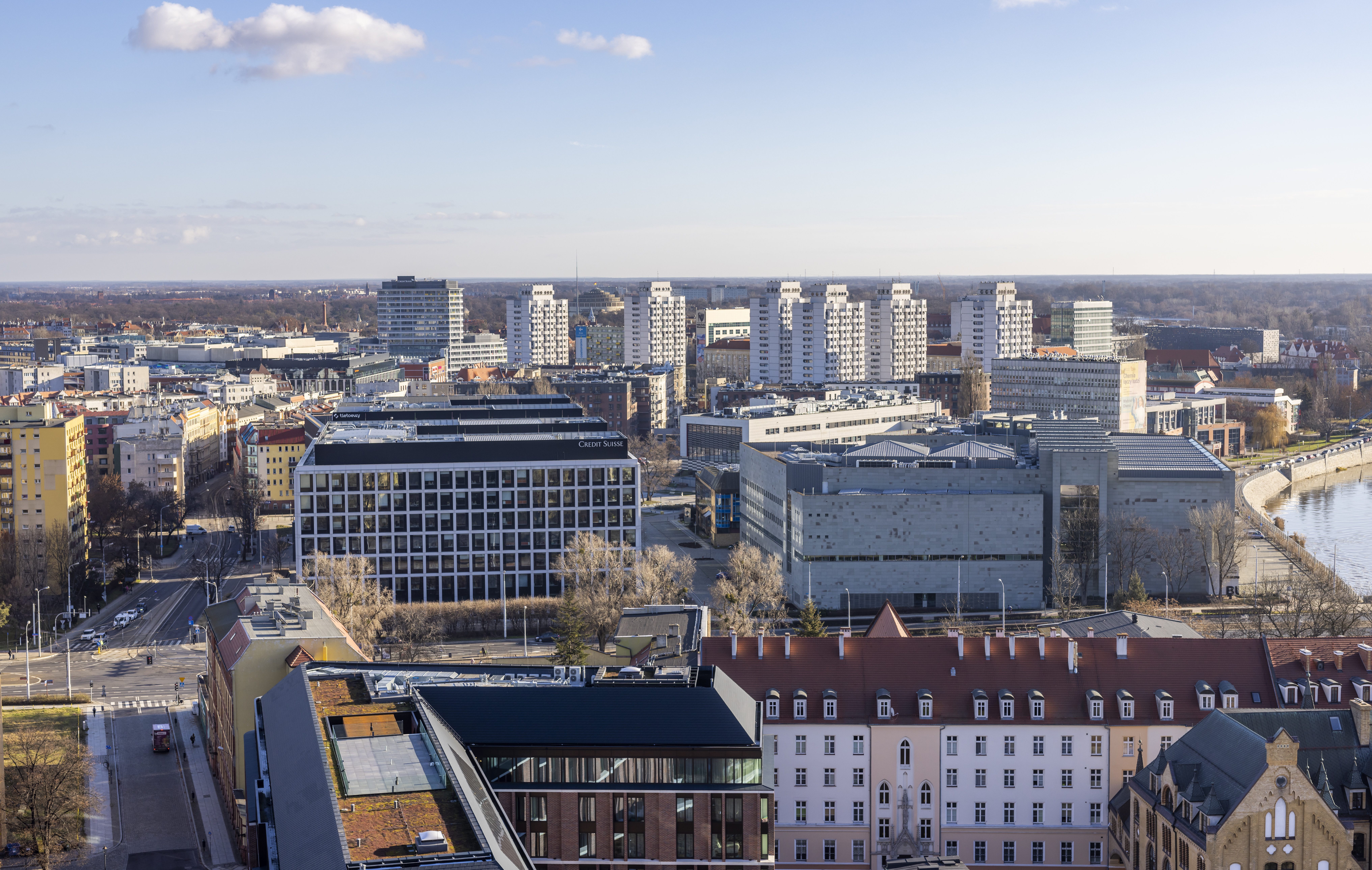 Na zdjęciu panorama Wrocławia widziana z tarasu na wieży katedry na Ostrowie Tumskim