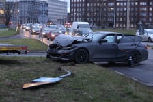Zderzenie samochodów na pl. Społecznym