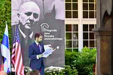 Uroczystość wręczenia Nagrody Jana Nowaka-Jeziorańskiego Andrijowi Deszczycowi.