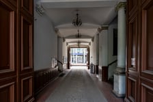 Zabytkowa kamienica, którą Teatr Muzyczny Capitol wystawił na sprzedaż