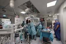 Operacja z udziałem robota Da Vinci w USK