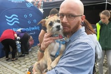<p>V Parada Ps&oacute;w Wrocławskich przeszła ulicami miasta na Wyspę Słodową&nbsp;</p>