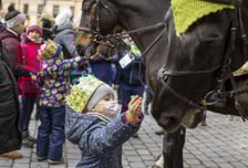<p>Orszak Trzech Kr&oacute;li 2022, a 6 stycznia 2024 roku do orszaku dołączy kilka nowych postaci</p>
