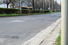 Tegoroczny program szybkiej wymiany nawierzchni rozpocznie się od ulicy Ślężnej i Kamiennej.
