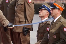 Promocja oficerska na placu Wolności we Wrocławiu