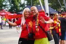 Kibice podczas meczu żużlowego Betard Sparta Wrocław - Motor Lublin na Stadionie Olimpijskim we Wrocławiu - 9 sierpnia 2024 r.