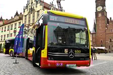 Prezentacja na Rynku 1. "elektryka" we flocie MPK - Mercedesa eCitaro