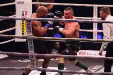 Mateusz Masternak vs. J. J. Olivier (kwiecień 2024, Wrocław)