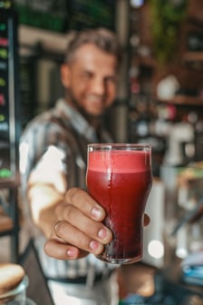 <p>Chmiel Kawę &ndash; Specialty Coffee Concept</p>