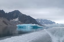 <p>Okolice&nbsp;<span style="font-family: Calibri, sans-serif; font-size: 14pt;">Polskiej Stacji Polarnej Hornsund na Spitsbergenie</span></p>