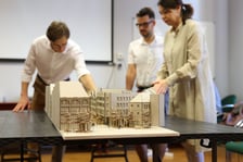 Rok 2023 - konsultacje społeczne polegały m.in. na pracy przy makiecie ulicy Ruskiej