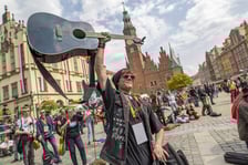 Gitarowy Rekord Świata we Wrocławiu pobity.
