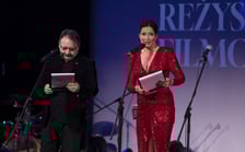 <p>Gala kończąca festiwale: Reżyserii Filmowej i Aktorstwa Filmowego odbyła się we Wrocławiu w czwartek wieczorem, 1 czerwca. Na zdjęciu - od lewej: Zbigniew Zamachowski i Anna Dereszowska</p>