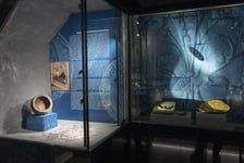 Klejnoty i monety ze skrbu średzkiego na wystawie w Muzeum Narodowym