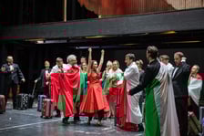 <p>Pr&oacute;by do premiery &bdquo;Włoszki w Algierze&rdquo; Gioacchino Rossiniego w Operze Wrocławskiej</p>