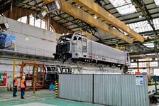 We Wrocławiu, w miejscu dawnego Pafawagu, działa wrocławski oddział Alstomu, światowego potentata na rynku produkcji lokomotyw i wagonów