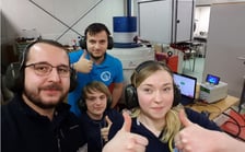 od lewej: Jędrzej Kowalewski, Mikołaj Podgórski, Dorota Budzyń, w środku na dole: Kamil Sieciński