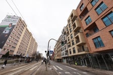 Budynek hotelowo-usługowy w budowie przy Grabiszyńskiej, luty 2024