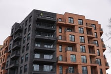 Budynek hotelowo-usługowy w budowie przy Grabiszyńskiej, luty 2024