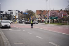 <p>Straż miejska przypomina: nie wjeżdżamy na przejazd gdy mruga sygnalizacja</p>