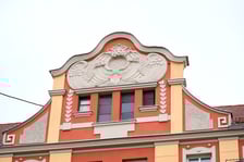 <p>Wyeksponowane detale widać dopiero teraz</p>