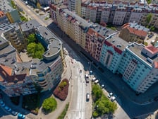 Ostatnie prace na Glinianej w rejonie skrzyżowania z Łódzką. Zdjęcie z 28 kwietnia. 1 maja pojadą tędy tramwaje