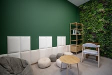 <p>Pok&oacute;j Ciszy we wrocławskiej Akademii Muzycznej</p>