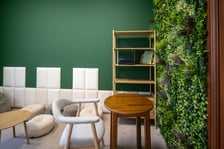 <p>Pok&oacute;j Ciszy we wrocławskiej Akademii Muzycznej</p>