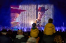 Pokaz specjalny Wrocławskiej Fontanny Multimedialnej - otwarcie sezonu 1 maja