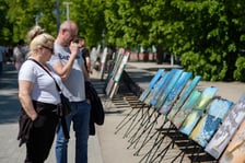 Wrocławianie i turyści podczas majówkowego spaceru