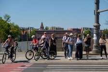 Wrocławianie i turyści podczas majówkowego spaceru