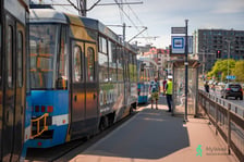 Uszkodzony pantograf w tramwaju na Pl. Jana Pawła II - 5 maja 2026 r.