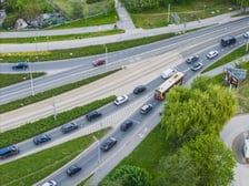 Korki na południu Wrocławia w pierwszy dzień roboczy po zamknięciu ul. Gazowej