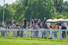 Niedziela 10 maja - trzeci dzień wyścigowy na Partynicach