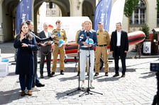 Konferencja prasowa na temat nawiązania współpracy przez MPWiK z Komendą Miejską Straży Pożarnej we Wrocławiu, 14 maja 2026