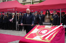 Uroczyste obchody Dnia Strażaka w Rynku i nadanie sztandaru Komendzie Miejskiej PSP we Wrocławiu