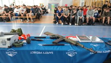 Szkolenie dla uczniów w Zespole Szkół nr 2 przy ul. Borowskiej w ramach programu Bezpieczny Wrocław