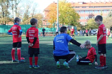 <p>Boisko Spartan na Sępolnie - trening młodych zawodnik&oacute;w</p>