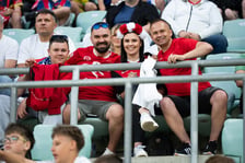 Ultimate Legends Night Wrocław 2026. Polskie legendy i światowe gwiazdy futbolu zmierzyły się 27 maja na boisku Tarczyński Arena Wrocław