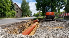 Budowa chodnika na ulicy Kurpiów