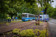 Służby na miejscu wypadku na Biskupinie 11 czerwca 2026