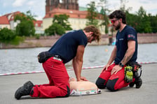 Stanowiska instytucji miejskich i służb ratowniczych podczas pikników we Wrocławiu