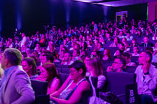 Uczestnicy debaty "Wojna i pokój" rozpoczynającej Kongres i Festiwal Psychologiczny Re_Mind.