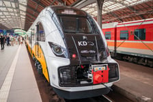 100. pociąg Kolei Dolnośląskich - Pesa Elf 48WEc-064 - na dworcu Wrocław Główny