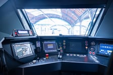 100. pociąg Kolei Dolnośląskich - Pesa Elf 48WEc-064 - na dworcu Wrocław Główny